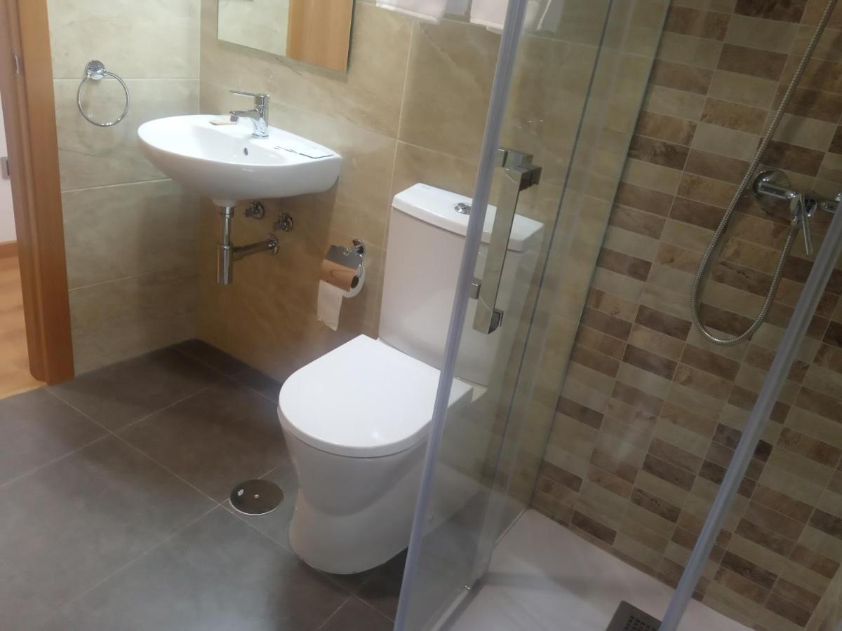Hostal Outarelo Оренсе Екстер'єр фото
